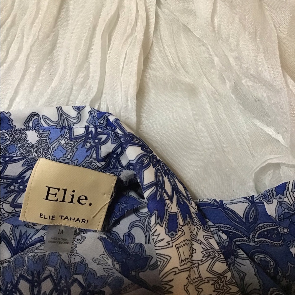 Elie Tahari top - Picture 4 of 5